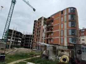 Простора квартира в новому ЖК по вул. Гленца